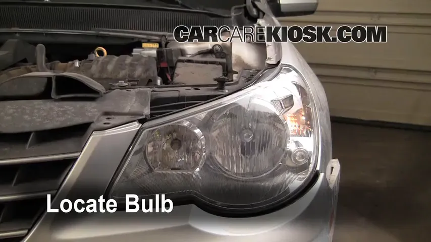 2007 Chrysler Sebring Limited 2.4L 4 Cyl. Lights Turn Signal - Front (replace bulb)